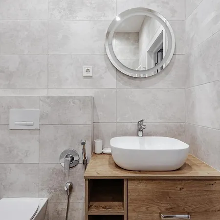 двокімнатні з видом на море! жк 45 перлина! Apartment